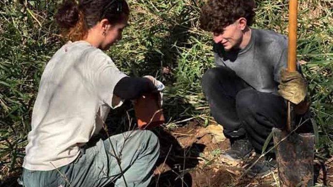 Limpieza ambiental en  el Día de la Pachamama