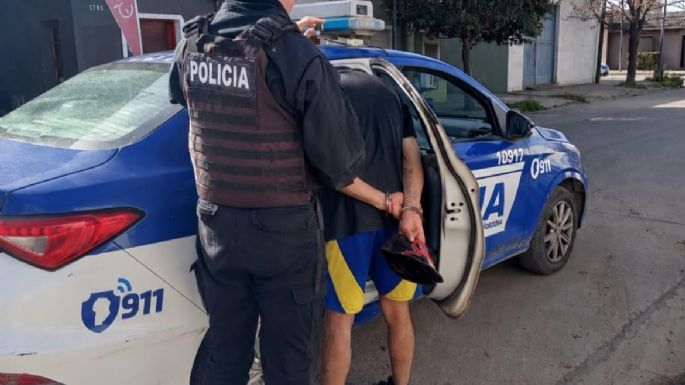 Detuvieron a un hombre por amenazar a una mujer de 75 años
