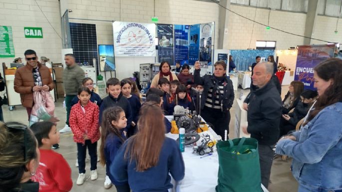 Con récord de expositores, comenzó la 16° Expontánea en Ticino
