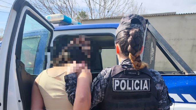 Aprehendieron a una mujer acusada de provocar un incendio intencional en una vivienda