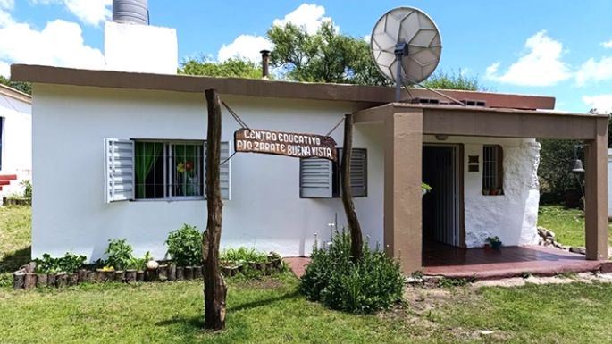 El Gobierno firmó un acuerdo para conectar escuelas rurales