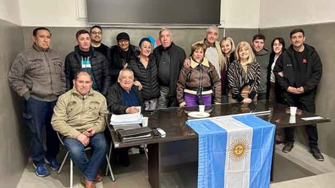 Asamblea y nueva comisión