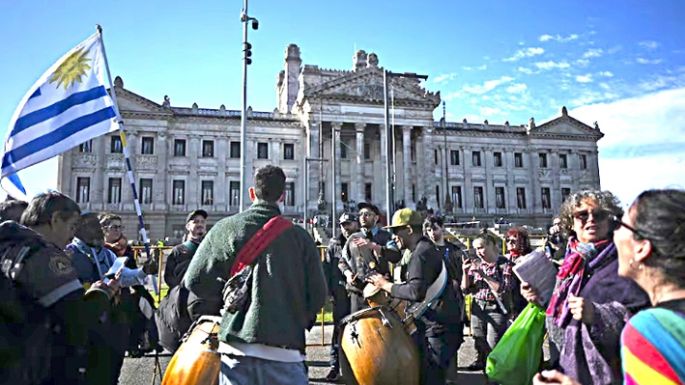 Chau, Negro Rada