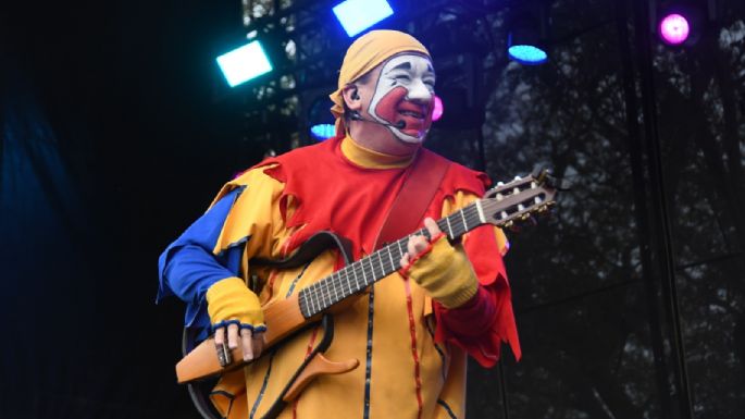 Piñón Fijo hizo cantar a Villa María: una multitud, de generación en generación