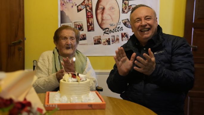 Rosita Calderón recibió a Accastello por sus 105 años