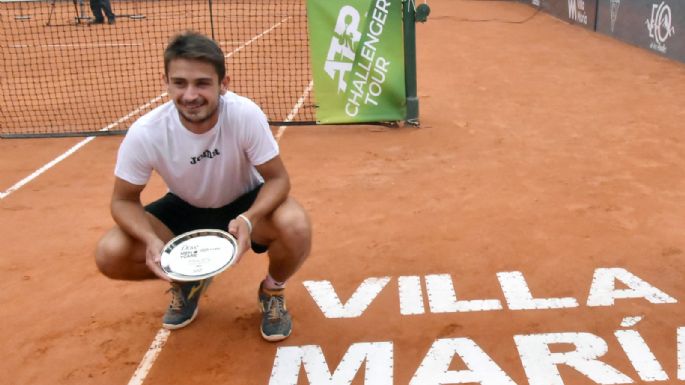 Jugó una final en el Sport Social y ahora eliminó a Novak Djokovic