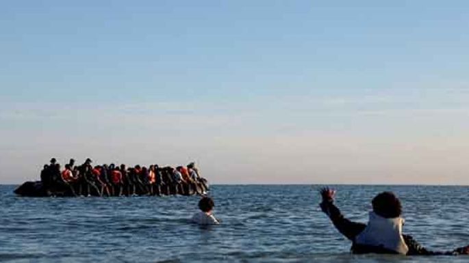 Fueron rescatados varios migrantes