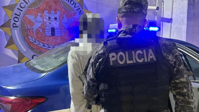 Un limpiavidrios huyó de un control y terminó detenido
