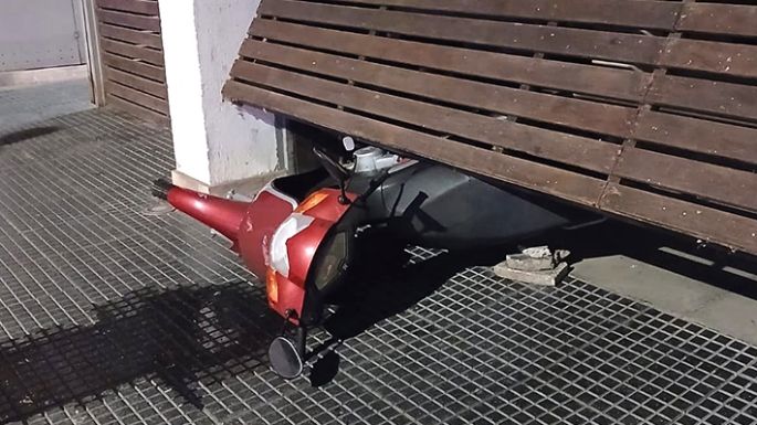 Menores detenidos por robar en la modalidad “levantaportones”