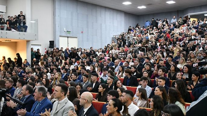 UNVM: más de 420 nuevos profesionales