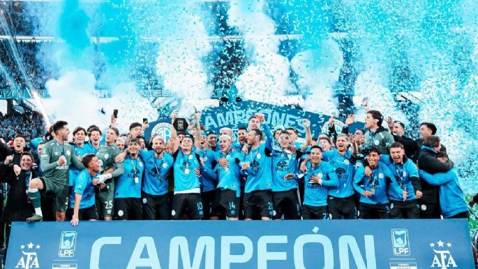 Llega a Villa María el Bondi Pirata: Belgrano trae la Copa