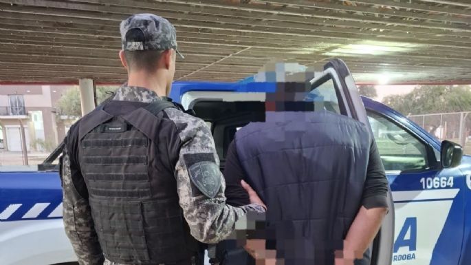 Detuvieron a un acusado de graves delitos y a otras cuatro personas, entre ellas tres menores