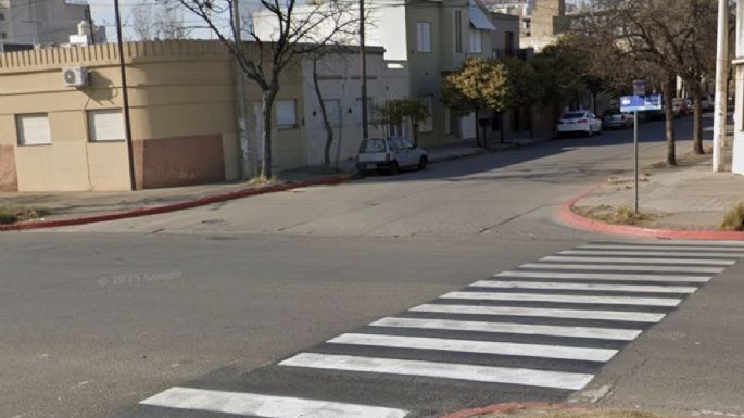 Un peatón de 78 años resultó herido tras ser embestido por un auto