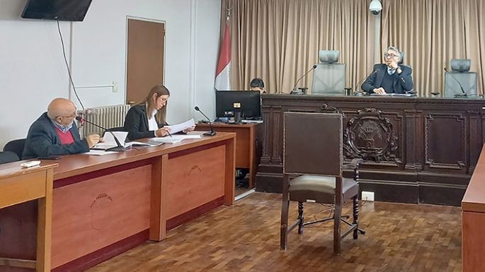 Narcomenudistas condenados en un par de juicios abreviados