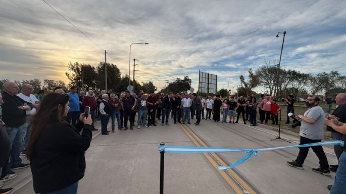 Inauguran obra de pavimentación en Avenida Savio