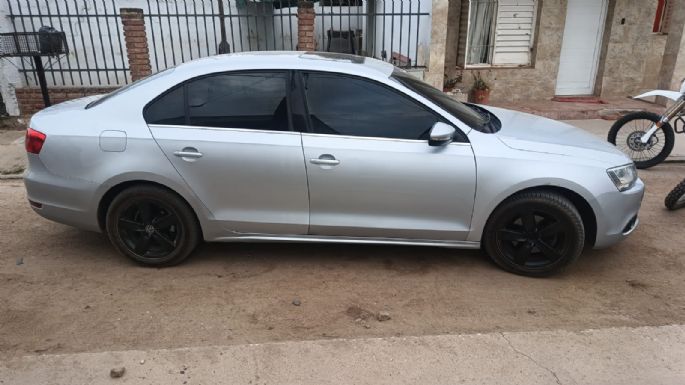 Amplio operativo policial en barrio Los Olmos: hubo diez detenidos