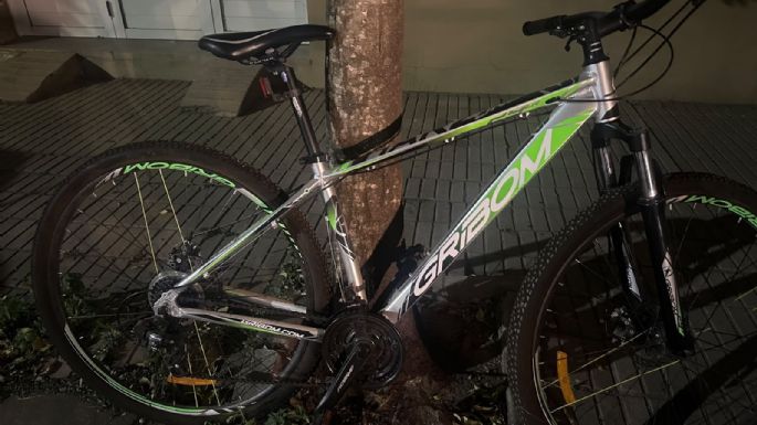 Detuvieron a dos adolescentes que sustrajeron una bici en barrio Centro