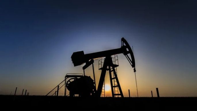 Bessent pronostica una fuerte caída del precio del petróleo